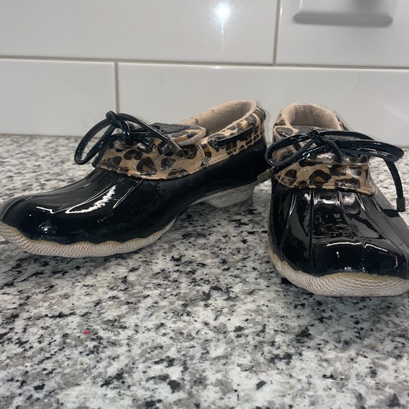 Size 7 Cheetah print Sperry Topsider Loafers - Picture 3 of 5